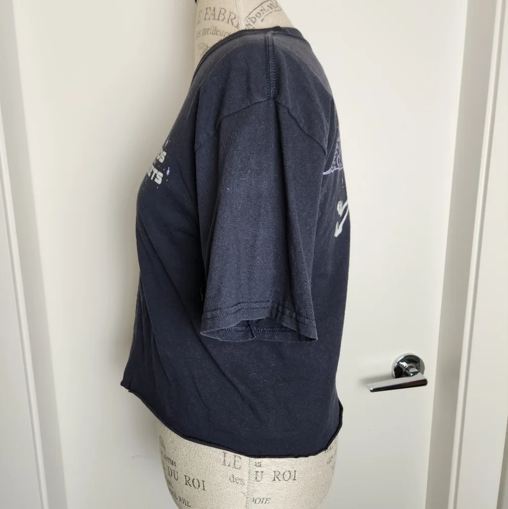 Cafe Crop Cotton Graphic Tshirt - Picture 9 of 10